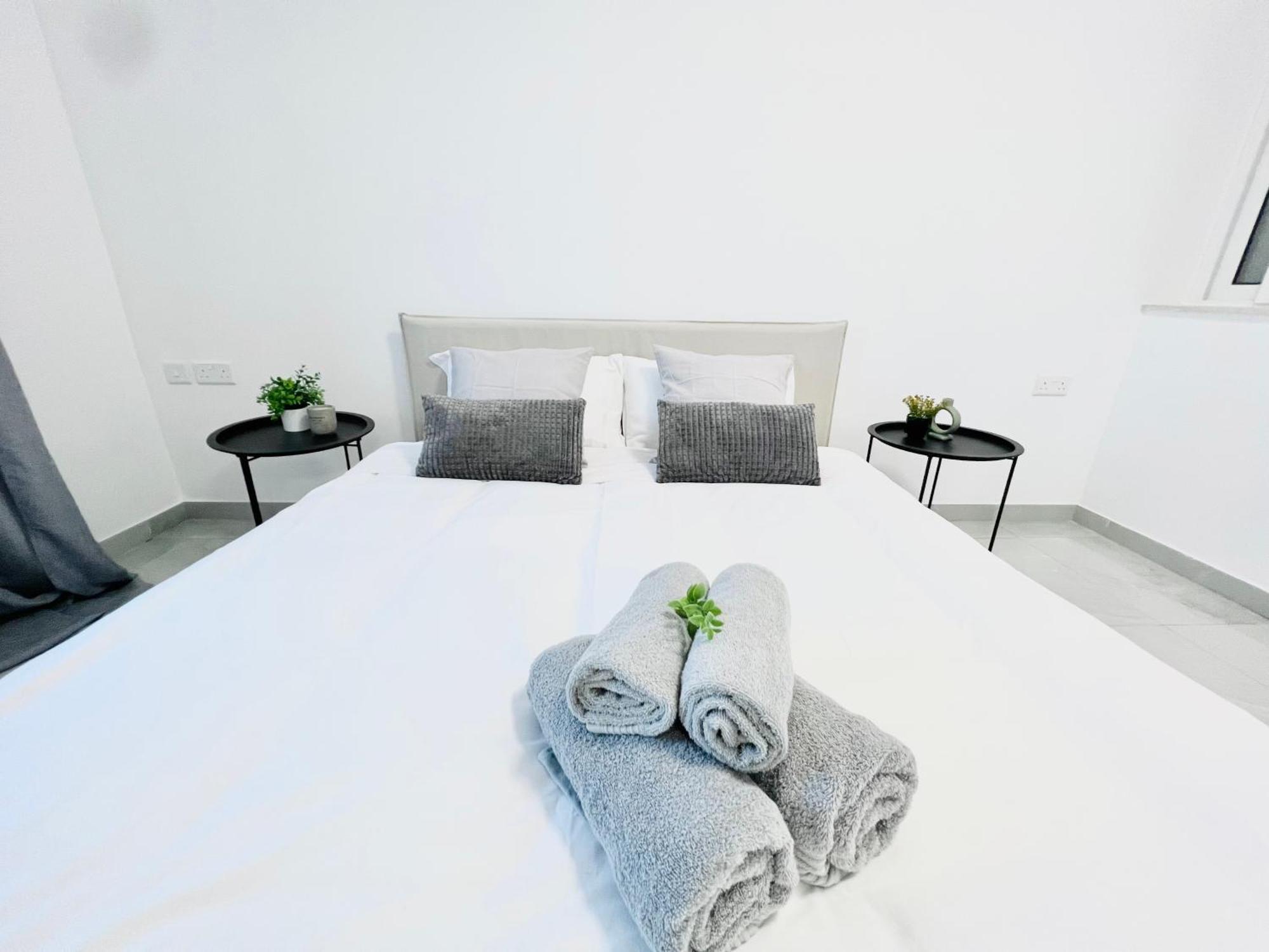 Sunshine Suits - Brand New Apartments Msida Kültér fotó